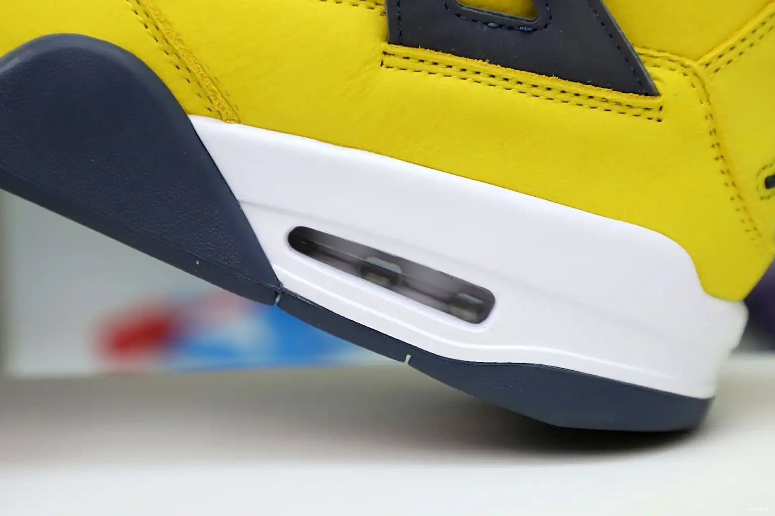 RETRO 4 Kimikick 2021 'LIGHTNING' AIR AIR JORDAN JORDAN 0513